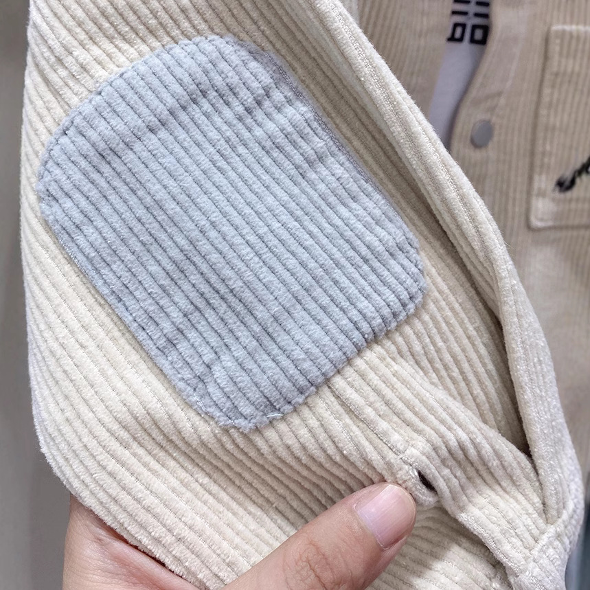 Abrigo de camisa de pana para niños Primavera y otoño 2023 otoño nuevos niños camisa de manga larga cardigan de bebé top