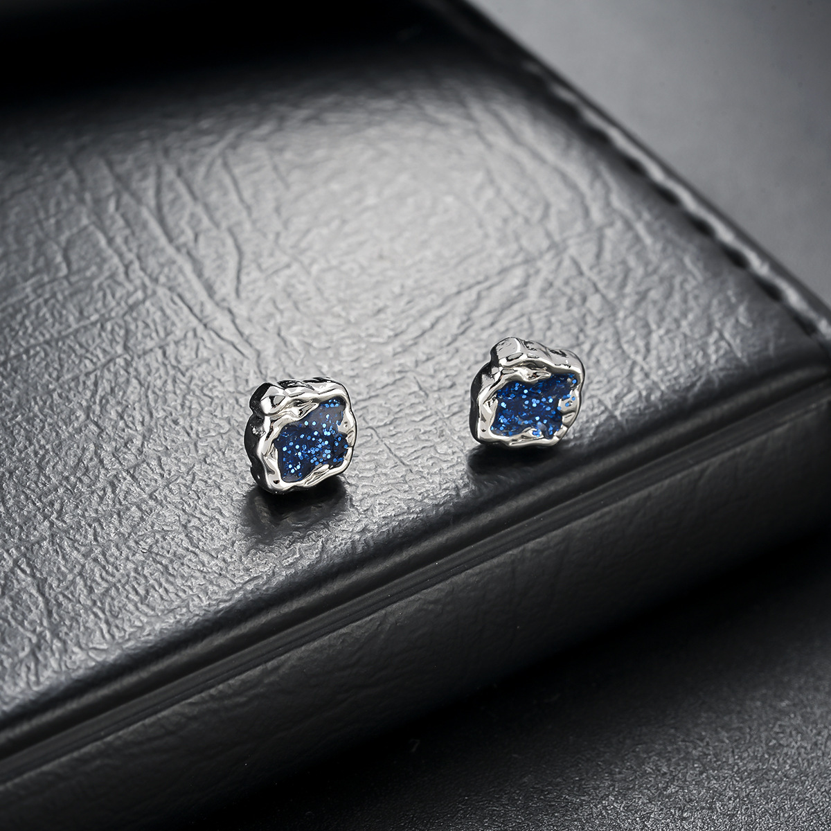 Blue Magnetic Style [Pair]