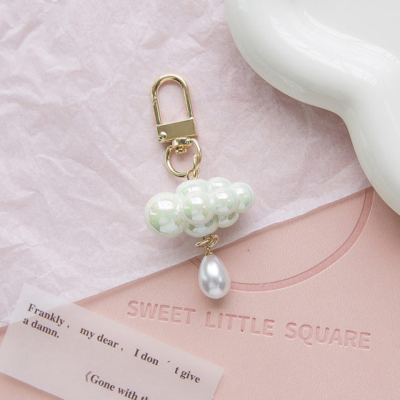 New Pearl Cloud Car Keychain Pendant Creative Color Cloud Key Accessories Headset Bag Decoration