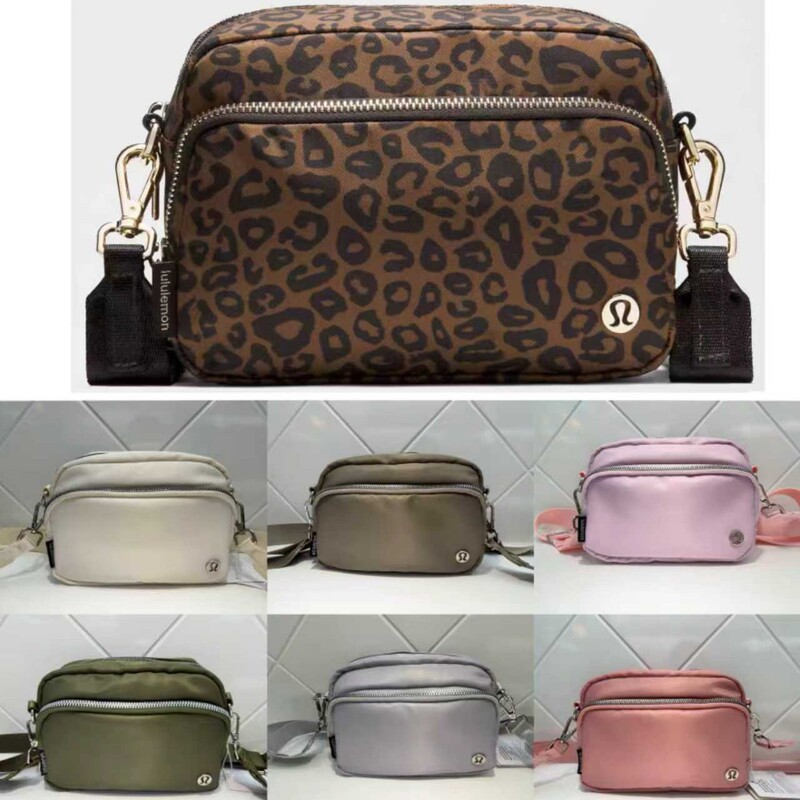 New Leopard Print Lululemon Everywhere Crossbody 2L Casual Crossbody Bag Retro Small Square Bag