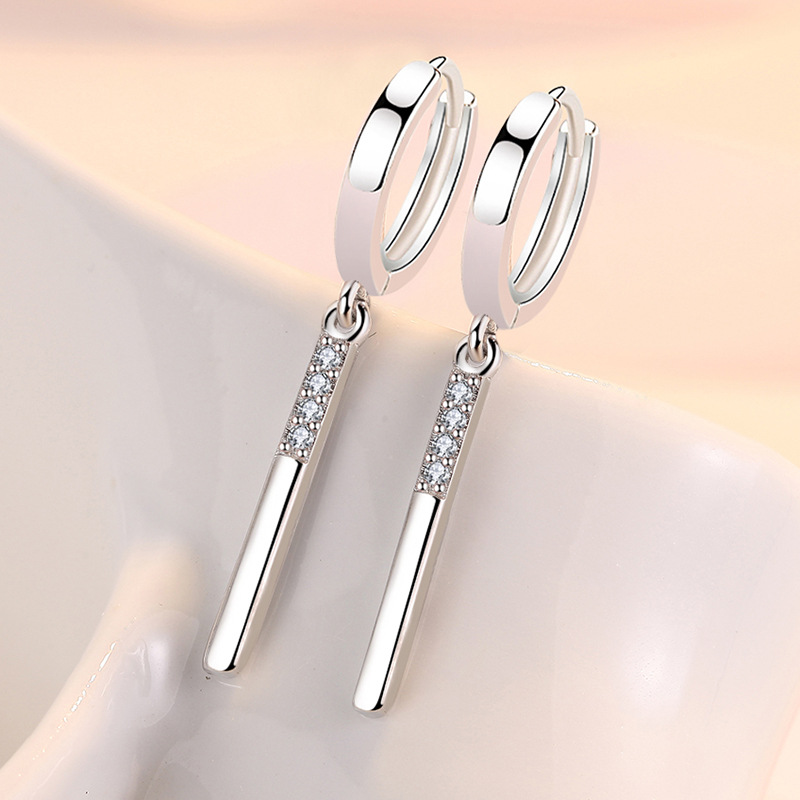 Elegant creative earrings
