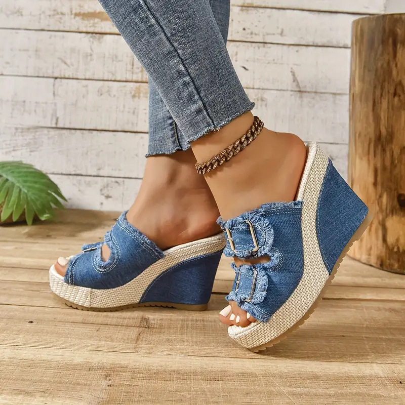 Blue / 36