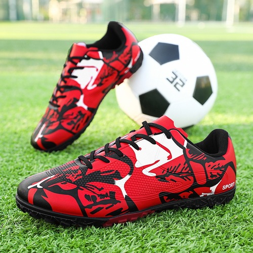 Short spike training football shoes low-top leather broken spike football sneakers low-top youth sneakers large size cross-border