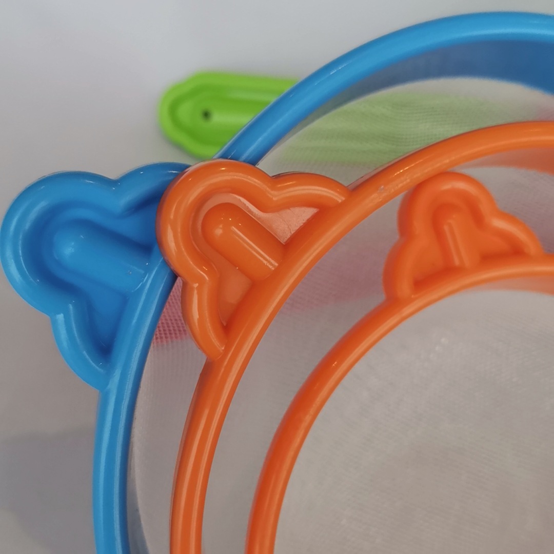 Tamiz de malla de plástico multiusos para harina, de mano, para uso en cocinas de restaurantes, disponible en stock del fabricante. image 4