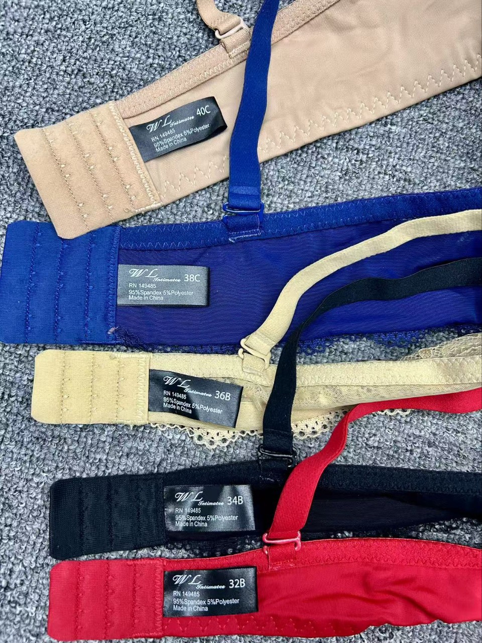 Super delgado molde de copa rojo tradicional ropa interior ajustable brillante encaje sujetador