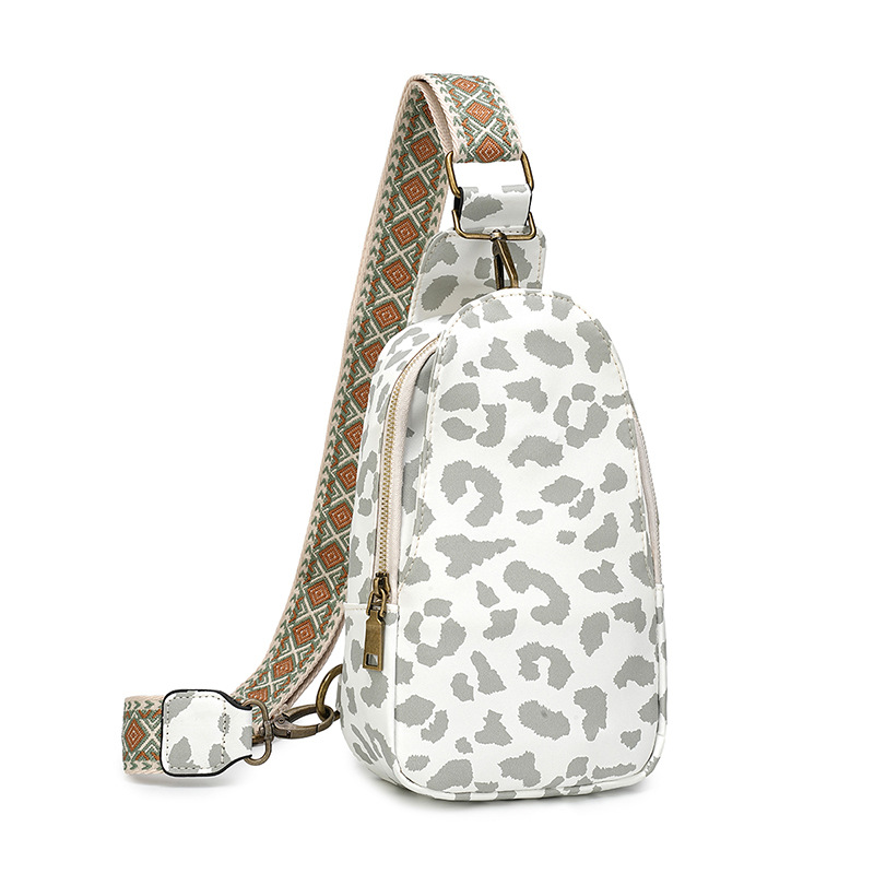 흰색 표범 무늬