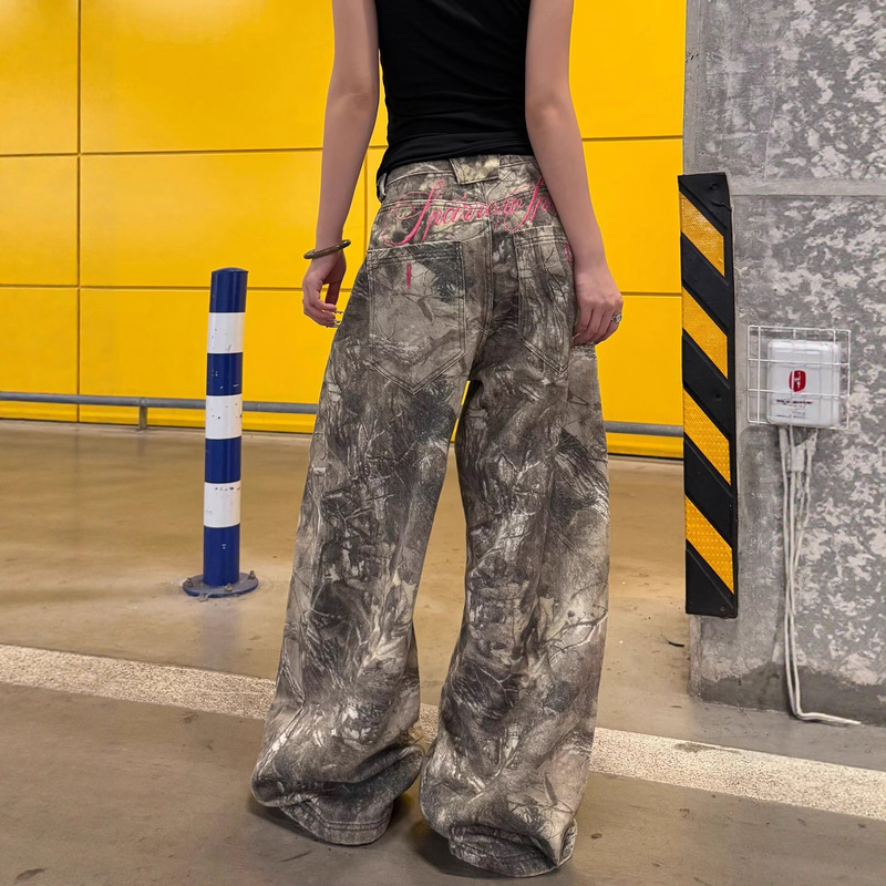 Cross-Border Men's and Women's Full-Length Camouflage Pants with Branches, Same Style for Men and Women, High Street Straight-Leg Distressed Faded Jeans, Trendy Cross-Border Men's and Women's Full-Length Camouflage Pants with Branches, Same Style for Men and Women, High Street Straight-Leg Distressed Faded Jeans, Trendy