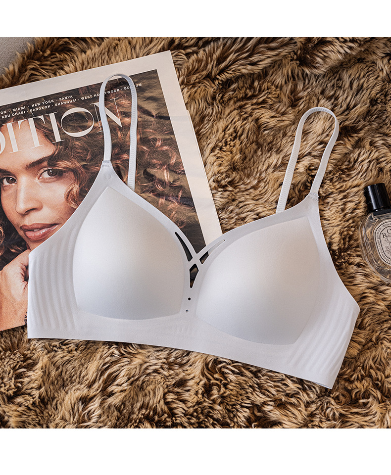 Venta directa de fábrica comercio electrónico transfronterizo Sudeste de Asia Vietnam Tailandia damas sin costuras sujetador de recogida lateral cómodo