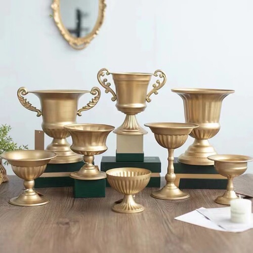 European iron golden flowerpot wholesale Amazon foreign trade retro flower arrangement wedding decoration dried flower vase ornaments