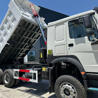 Yük maşınları drive HOWO dump truck 6X4