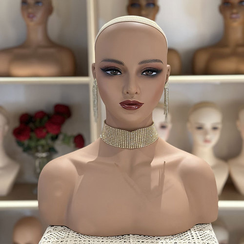 European and American dual shoulder fake head fake development display half-body model female photo prop model head simulation PVC head model