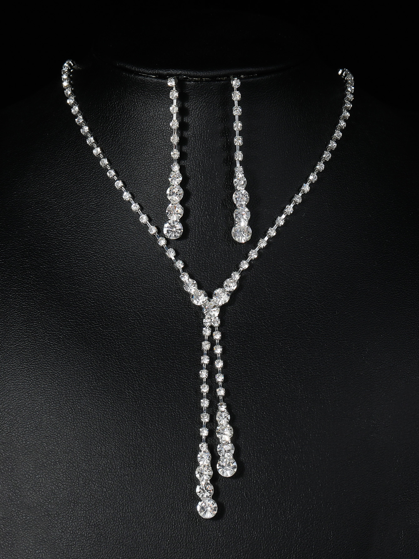 Bridal Necklace And Earrings Set With Rhinestone For Wedding_voghion.com