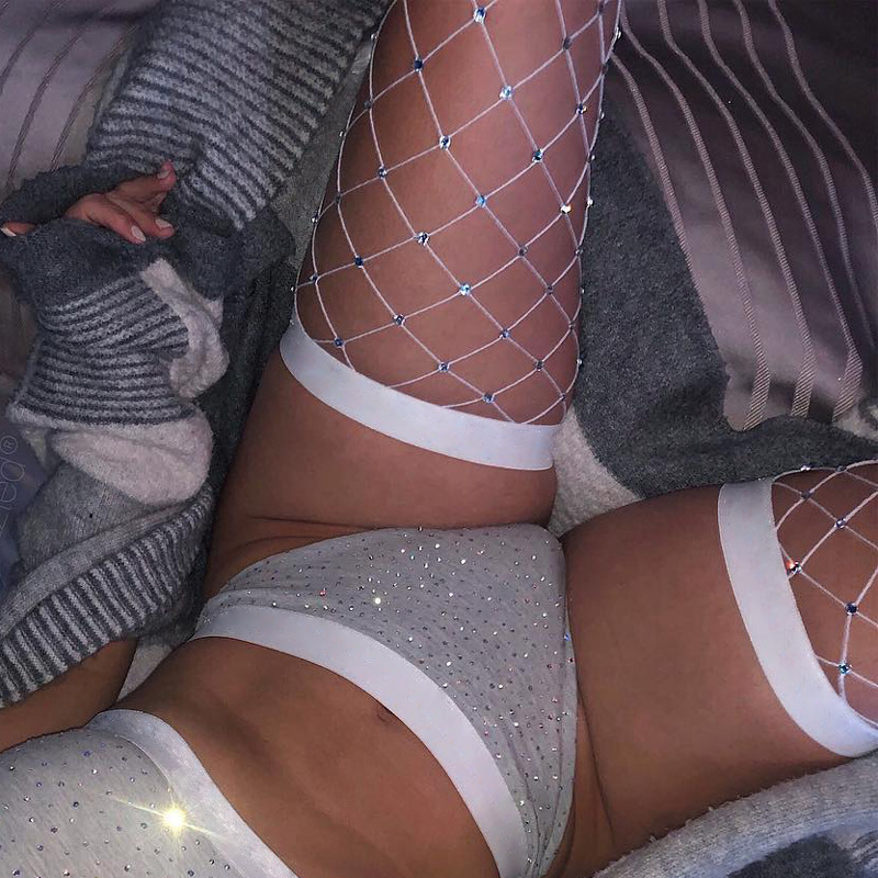 Diamante blanco caliente transfronterizo brillante Punto de malla grande diamante sobre la rodilla medias Calcetines altos calcetines de red de pesca de perforación en caliente