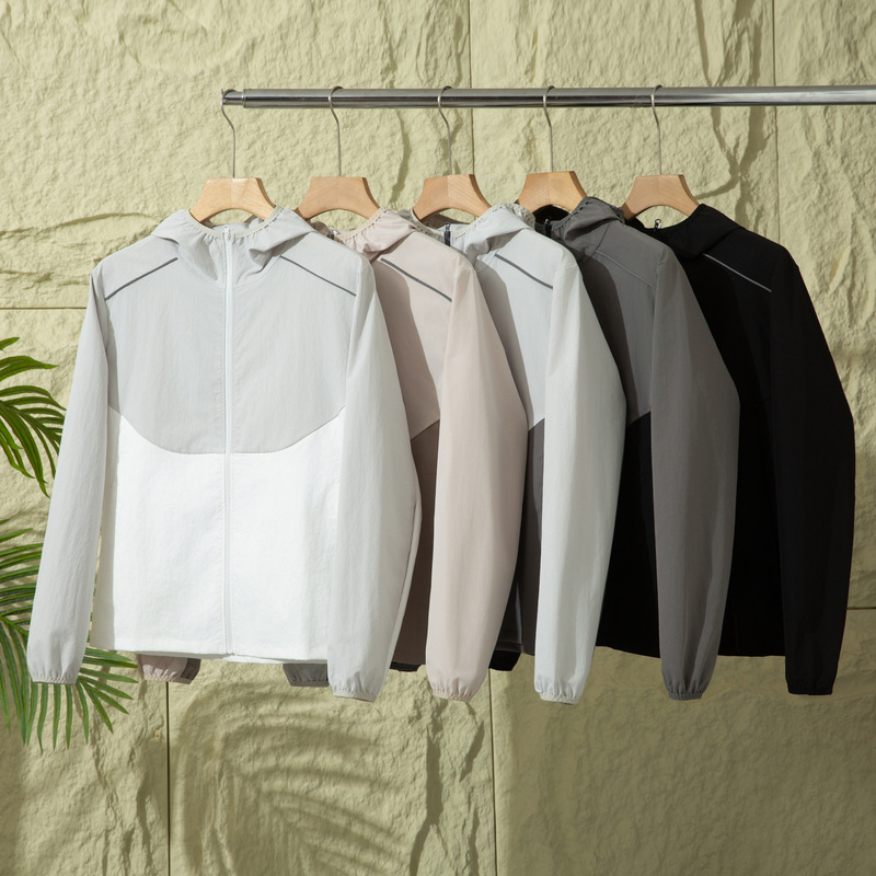 Autumn Mountain Style Outdoor Sports and Leisure Fashion Windbreaker Running Fitness Training Hooded Thin Jacket Reflective Strip Jacket