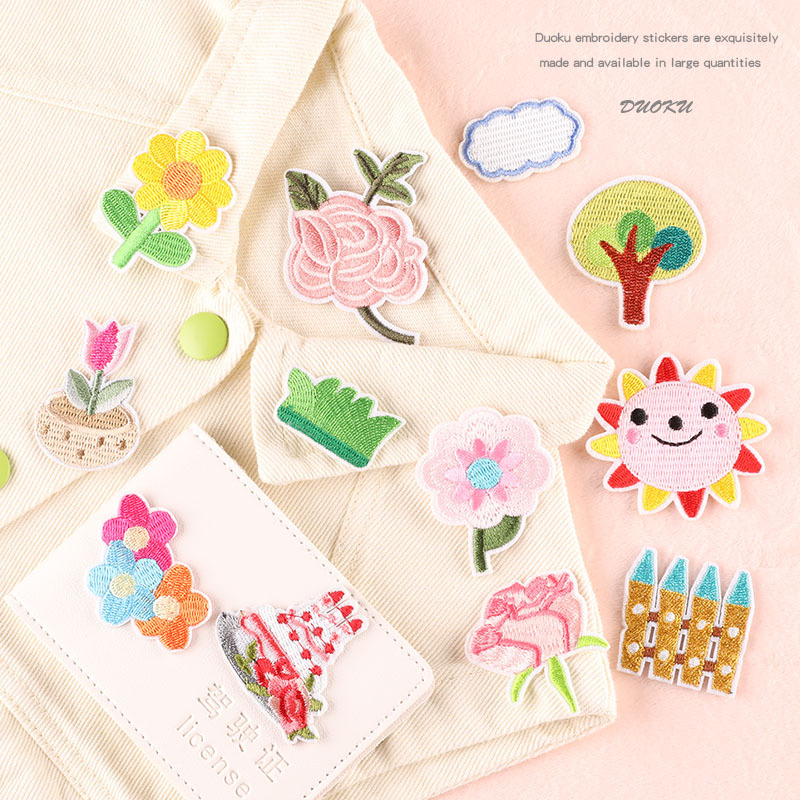 卡通补丁贴花朵鞋帽童装辅料手工DIY饰品配件刺绣布贴手账绣花标