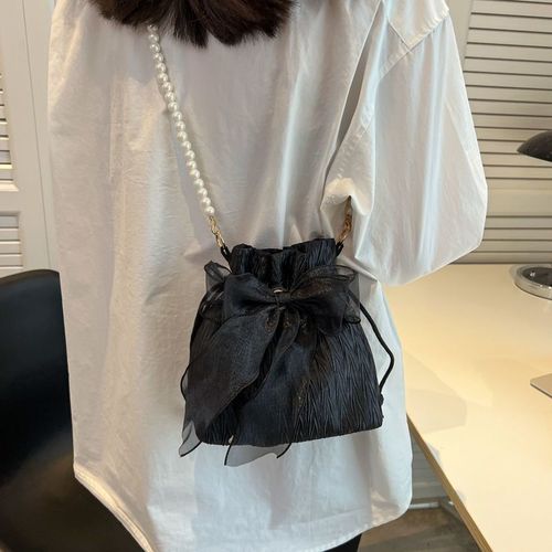 Niche fashion high-end bow crossbody bag autumn and winter new style simple and versatile one-shoulder bucket bag pearl small bag