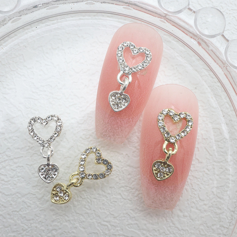 Earrings, Nails, Alloy Heart Pendants, Nail Art Accessories, Super Flash Stylish, Popular Cut Out Metal Heart Nail Jewelry Earrings, Nails, Alloy Heart Pendants, Nail Art Accessories, Super Flash Stylish, Popular Cut Out Metal Heart Nail Jewelry