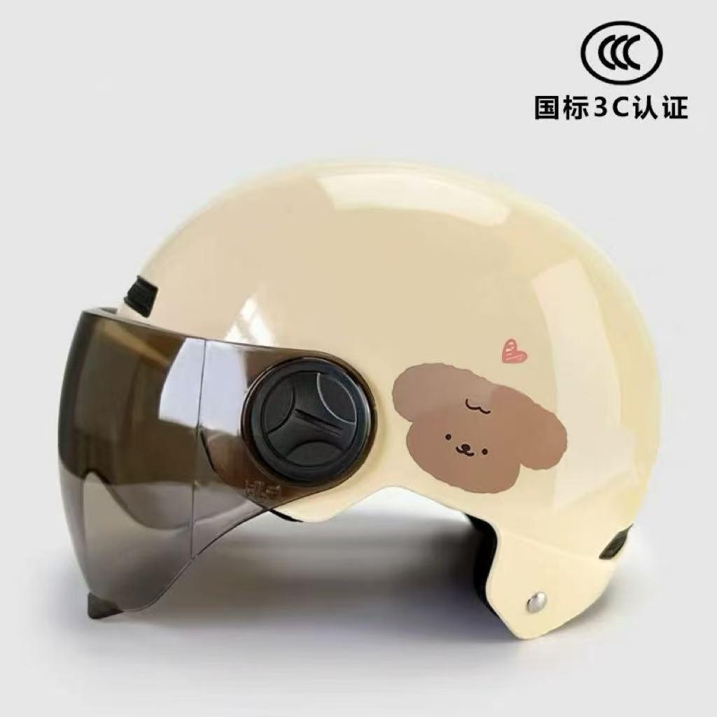 Newly certified national standard bear-themed electric vehicle motorcycle helmet, unisex, lightweight, sun-protective, all-season half helmet safety helmet