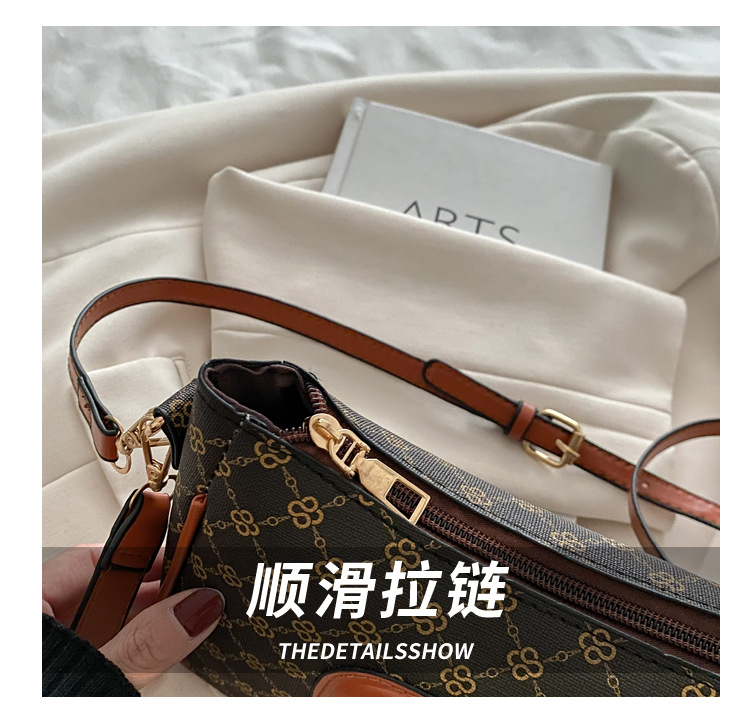 Cross-border retro trend small square bag for women, new fashionable printed French small square bag, niche and stylish single-shoulder crossbody bag Item Picture