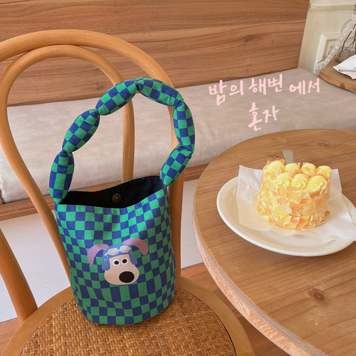 New Japanese and Korean fashionable cute dog cotton-filled shoulder strap cylinder bag simple plaid versatile mommy bag lunch box bag for women