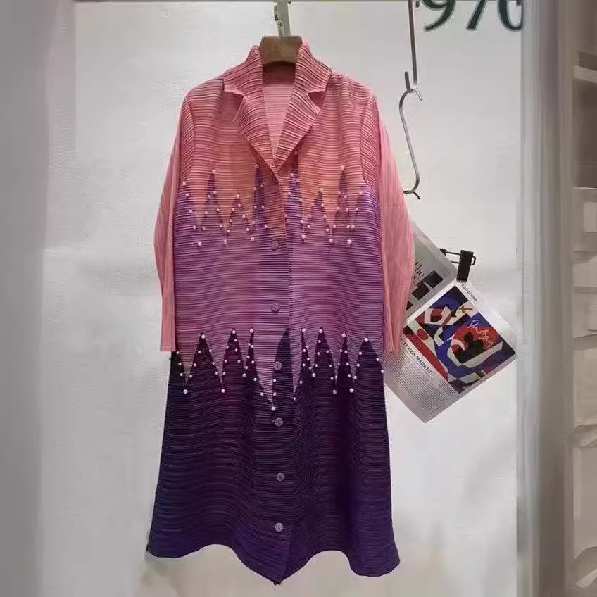 Vestido de mujer nuevo vestido plisado temperamento de mujer contraste de color falda con cuentas suelta plisada_voghion.com