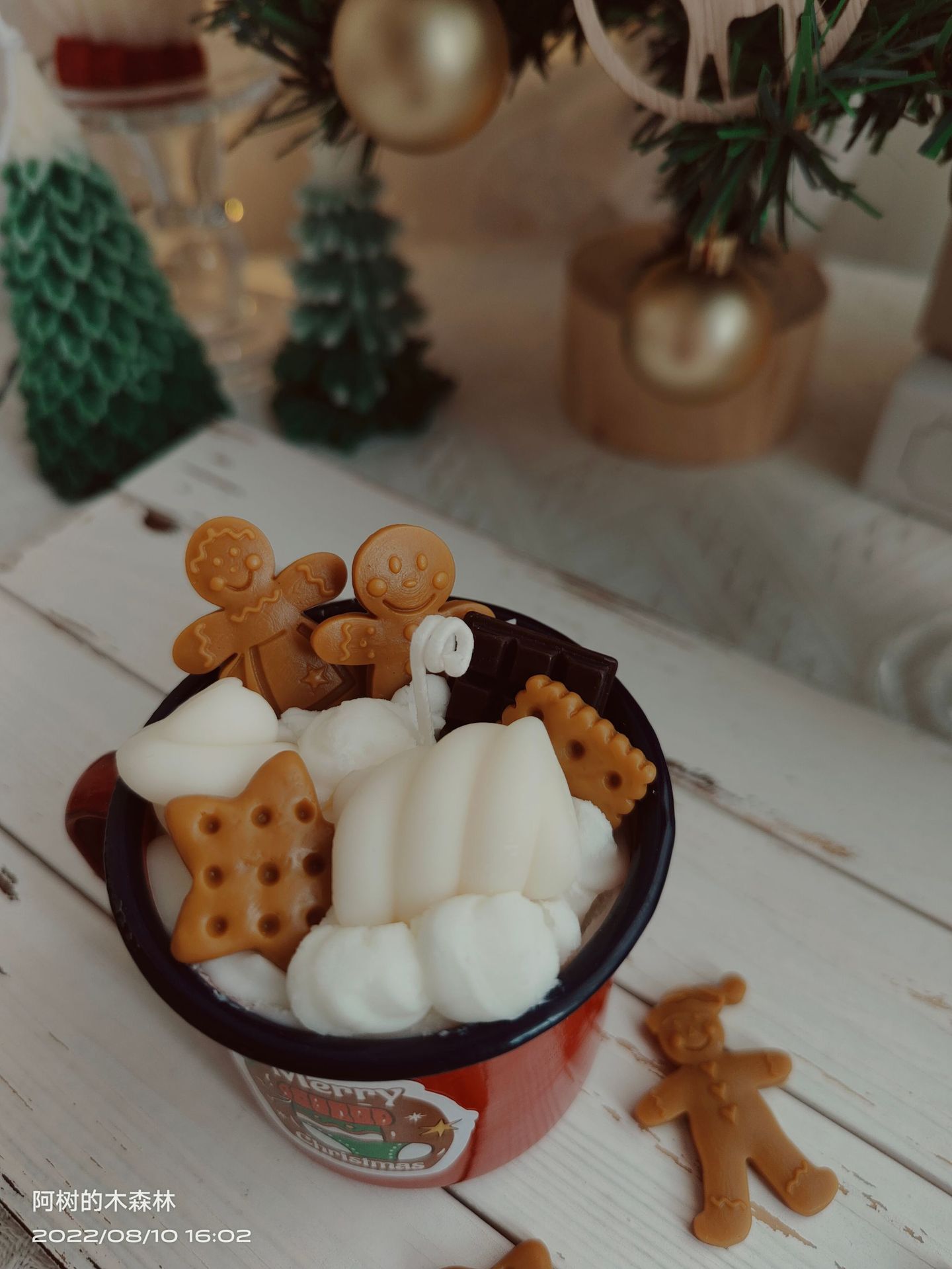 6176bade50384d634f31241fe6e2c2