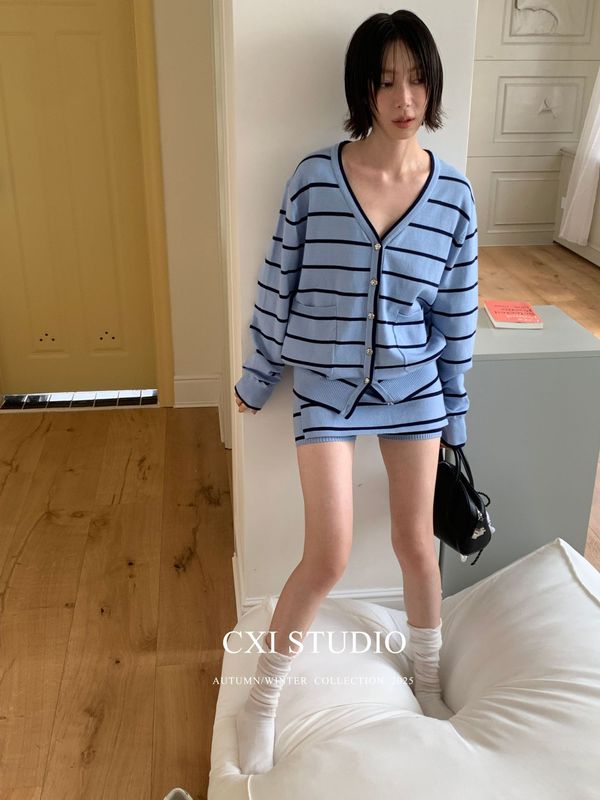 CXI 两色条纹小香针织开衫短裙两件套秋季V领开衫百搭显瘦外套女|undefined