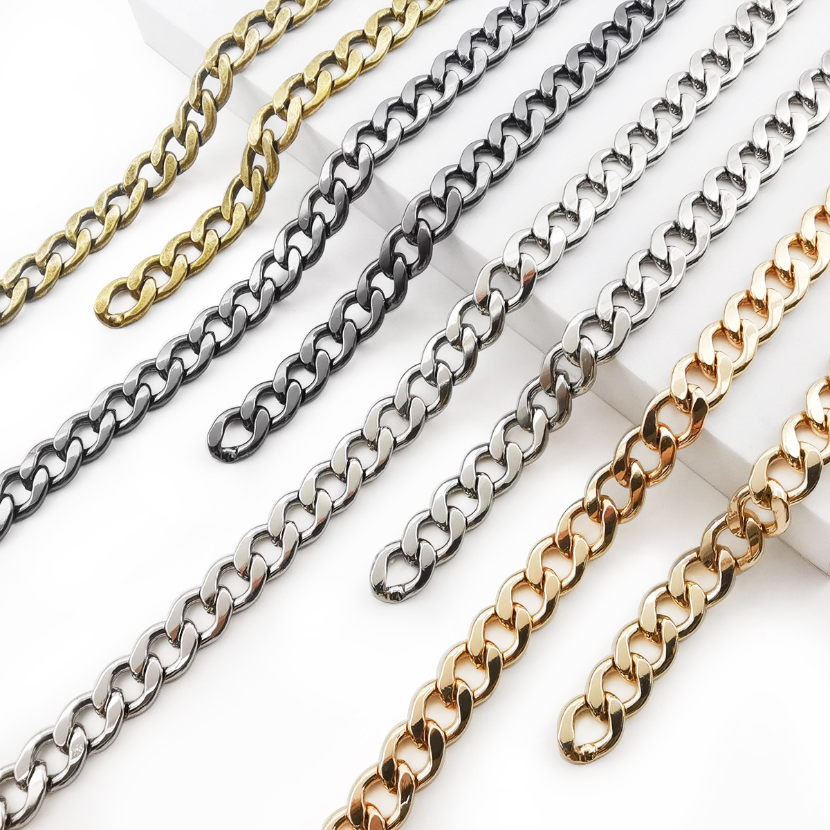 Cross-border electroplated metal edge-trimmed bag chain accessories, crossbody chain bags, metal wide shoulder straps, and flat iron chains