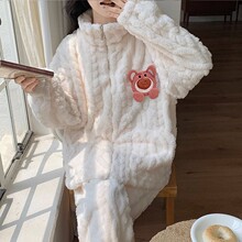 秋冬新款珊瑚绒睡衣女卡通可爱草莓熊睡衣加绒保暖家居服套装
