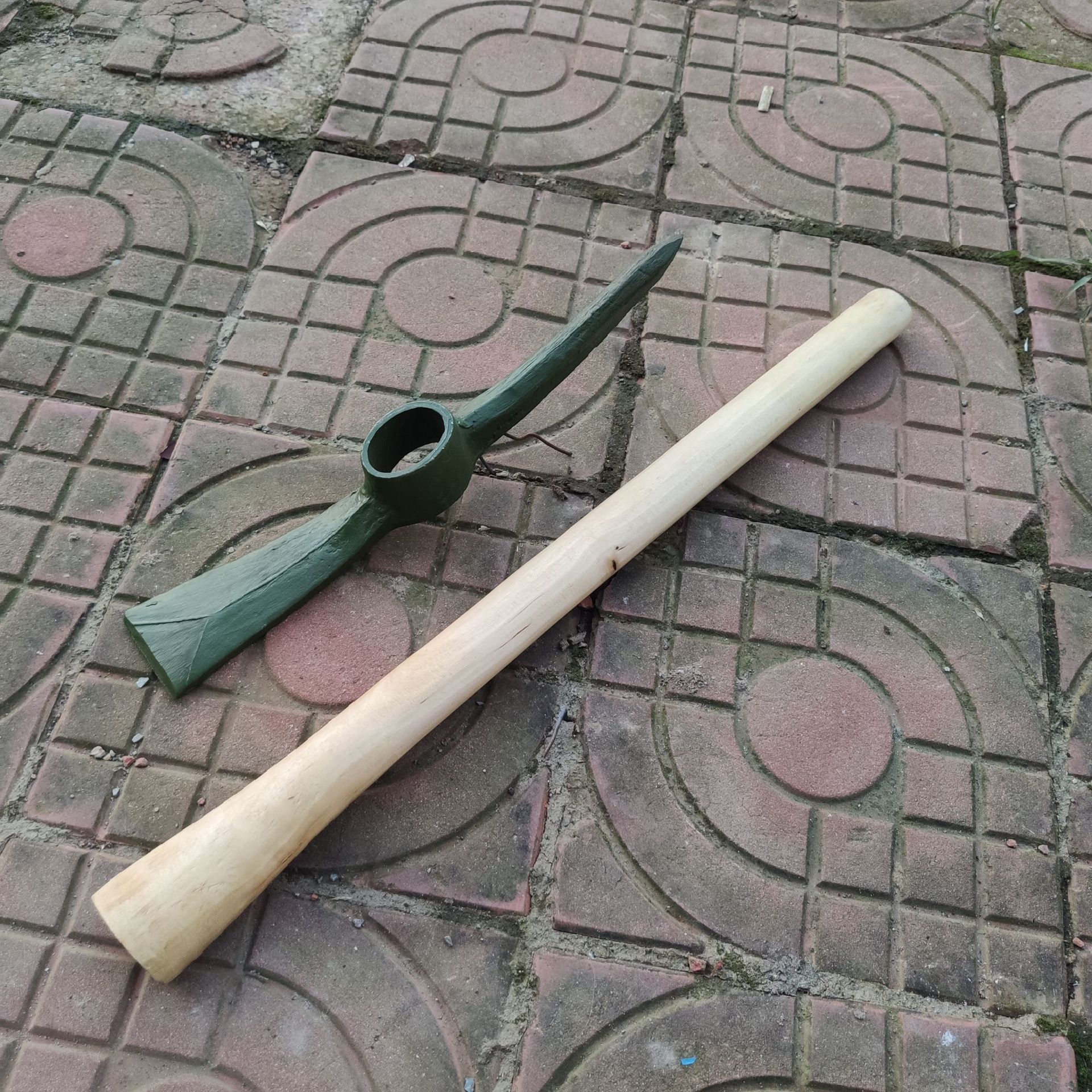 兴岳防汛抢险户外野营高碳锰钢大小号战备镐工镐十字镐