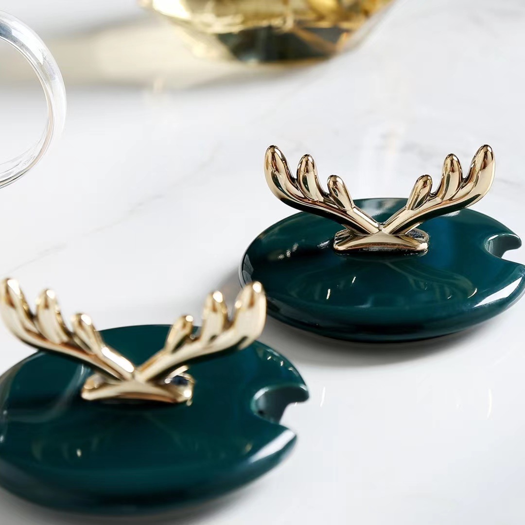 Estilo nórdico chapado en oro de vidrio transparente con tapa cuchara taza de diamante regalo de Navidad taza de beber Oficina