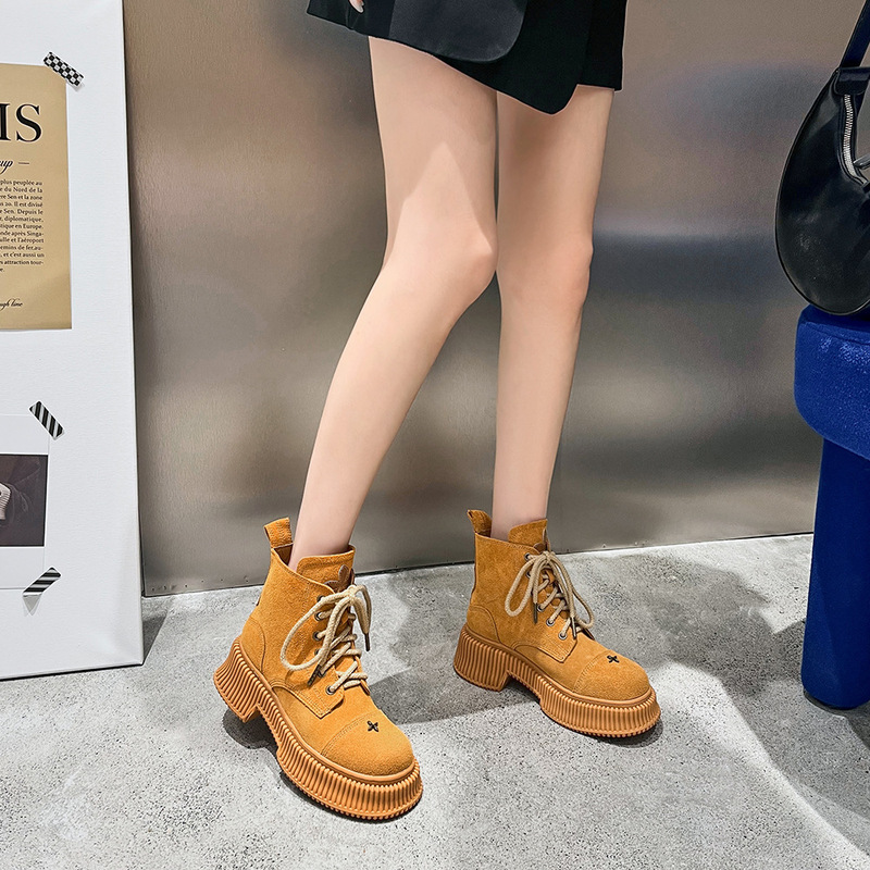 谷韵丨厚底马丁靴女2025春秋新款绒面复古大黄靴姜饼中筒爆款短靴|undefined