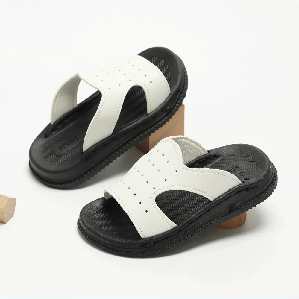 Детские шлепанцы Мужское лето 2025 Малые дети Пляжная обувь на мягкой подошве 1-8 лет девочки нескользящие и износостойкие большие дети