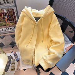 ミルク黄色のカーディガンのジッパーと帽子のガードルは、ゆったりした韓国版の怠惰なbf風のコートのセーター200斤を組み合わせています