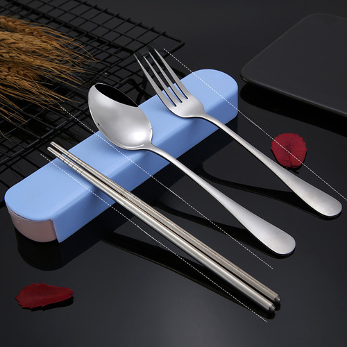 Stainless steel outdoor portable cutlery set of three, office worker fruit fork, chopsticks, spoon set, gift box, wholesale