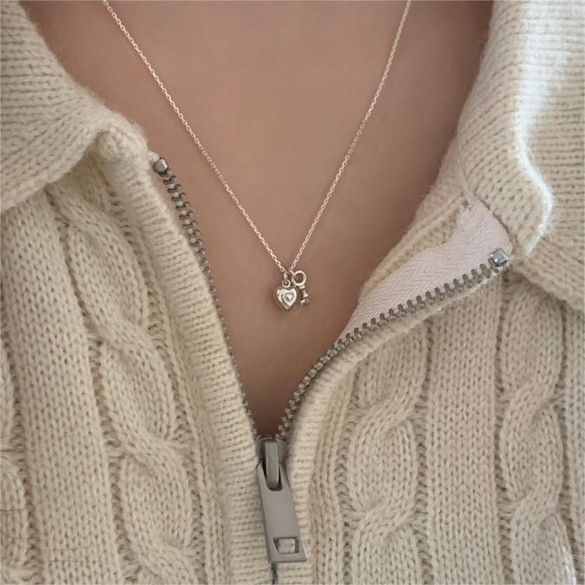 11g Weight Pendant Necklace Classification cable chain Chain Type 925 Sterling Silver Cable Chain Plating Heart Shape Key Pendant Necklace
