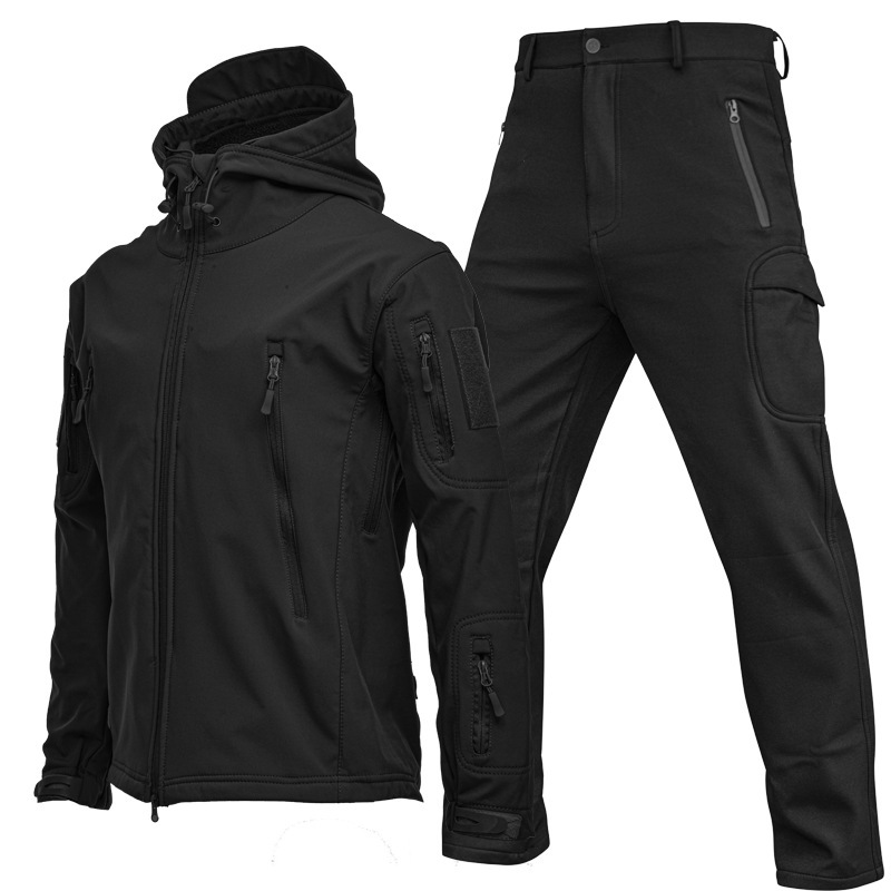 Judo de piel de tiburón con caparazón suave para hombres primavera / otoño / invierno ventilador con chaqueta de montaña con caparazón