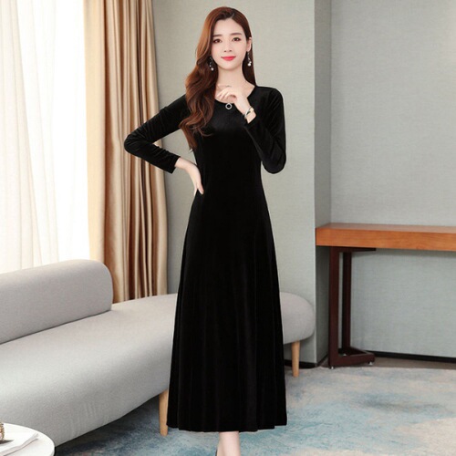 Plus-size velvet knee-length dress for autumn and winter, loose dress for middle-aged moms, basic dress long