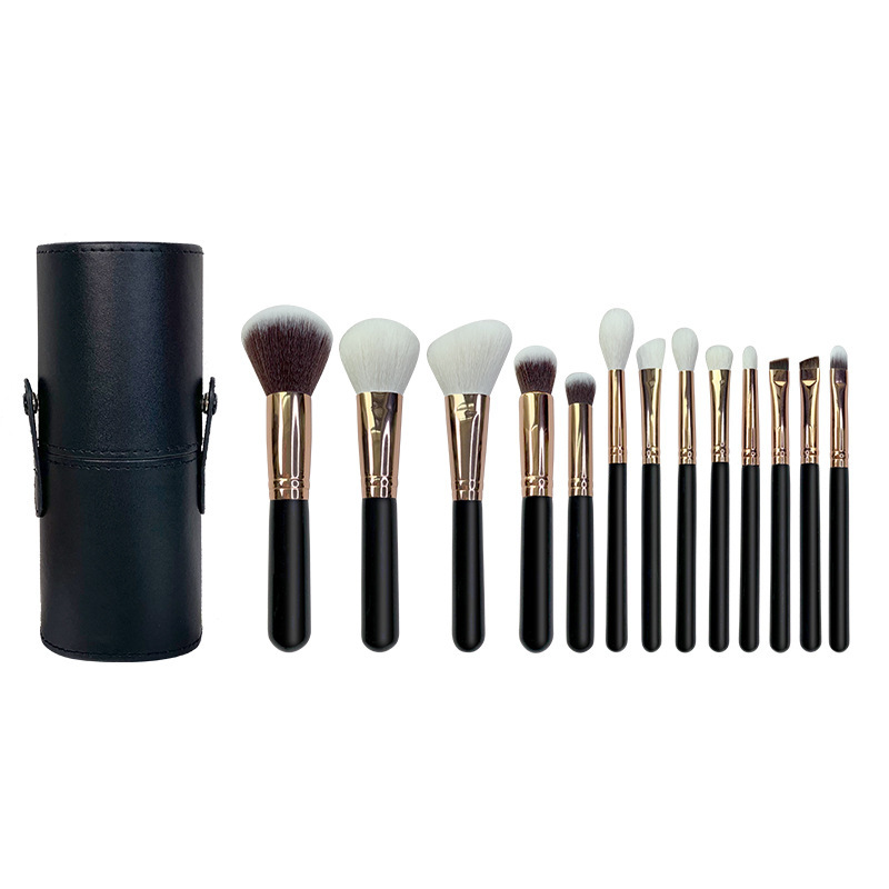 Un juego de pinceles de maquillaje Mini cepillo de rubor portátil, cepillo de labios, cepillo de sombra de ojos, juego de pinceles de maquillaje Cangzhou, herramientas de belleza