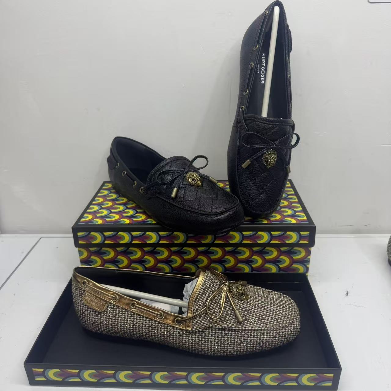 Qadın üçün houndstooth naxışlı rhinestones bəzəkli başmaq