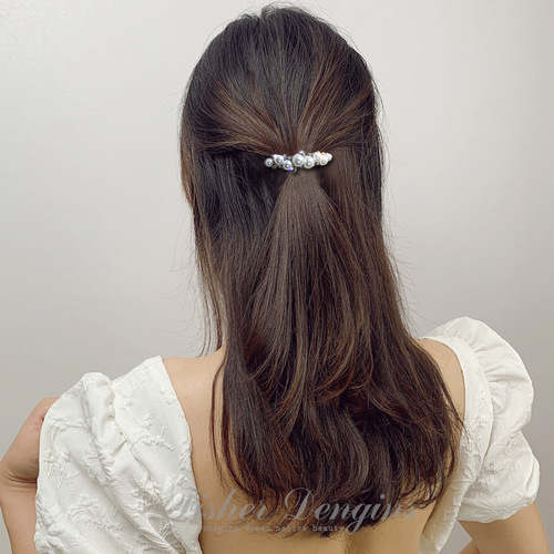 Small Pearl Spring Clasp Hairpin for Adults, Korean Style, Simple and Elegant Hair Clip, Hair Accessory for Women