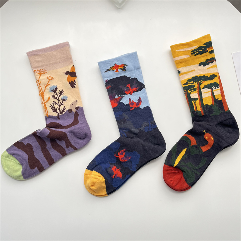 Women's Casual Graffiti Cotton Crew Socks A Pair display picture 1