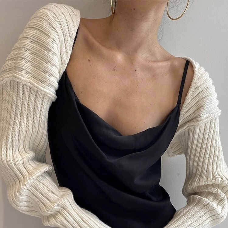 2024 New Cross-border Foreign Trade Sweater Summer and Autumn Wool Top Sexy Solid Color Ultra Short Long Sleeve Sweater Jacket 2024 New Cross-border Foreign Trade Sweater Summer and Autumn Wool Top Sexy Solid Color Ultra Short Long Sleeve Sweater Jacket