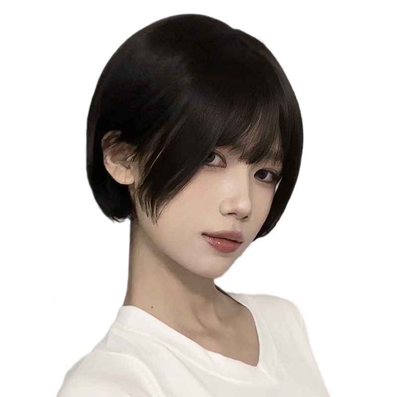 Peluca Bobo Cabeza Corto Cabello de mujer Cabello completo Cabello natural Moda cara redonda Clavícula Cabello Aire flequillo Funda de peluca