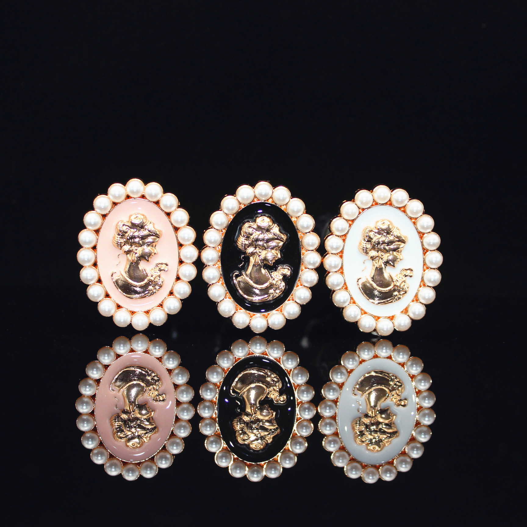Creative New DIY Mobile Phone Case Jewelry Pearl Oil Dripping Beauty Head Accessories Trendy Shell Beauty Head Brooch Factory
