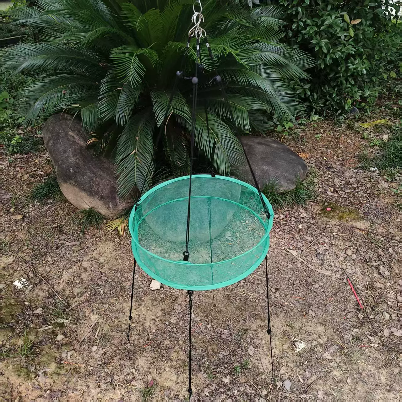 跨境爆款工厂一件代发防风喂鸟神器庭院鸟类喂鸟食网兜悬挂式