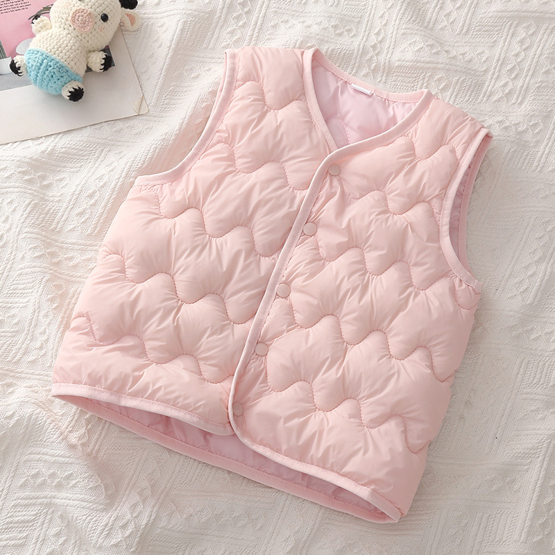 Светло-розовый