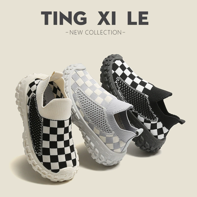 Детская спортивная обувь, новинка весны и осени 2025 года, повседневная обувь для мальчиков, дышащая обувь из сетки, мягкая обувь для девочек, обувь из трикотажа, детская обувь