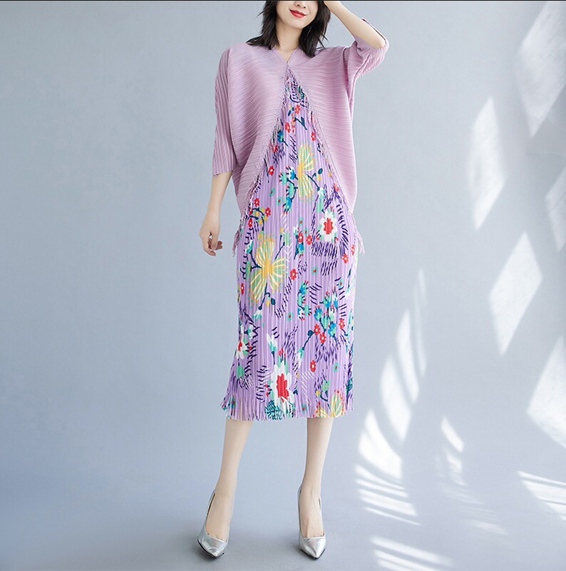 Miyake Pleated 2026 Spring/Summer New Tassel Dress Versatile High-End Elegant Fashion Color-Block Long Dress Miyake Pleated 2026 Spring/Summer New Tassel Dress Versatile High-End Elegant Fashion Color-Block Long Dress