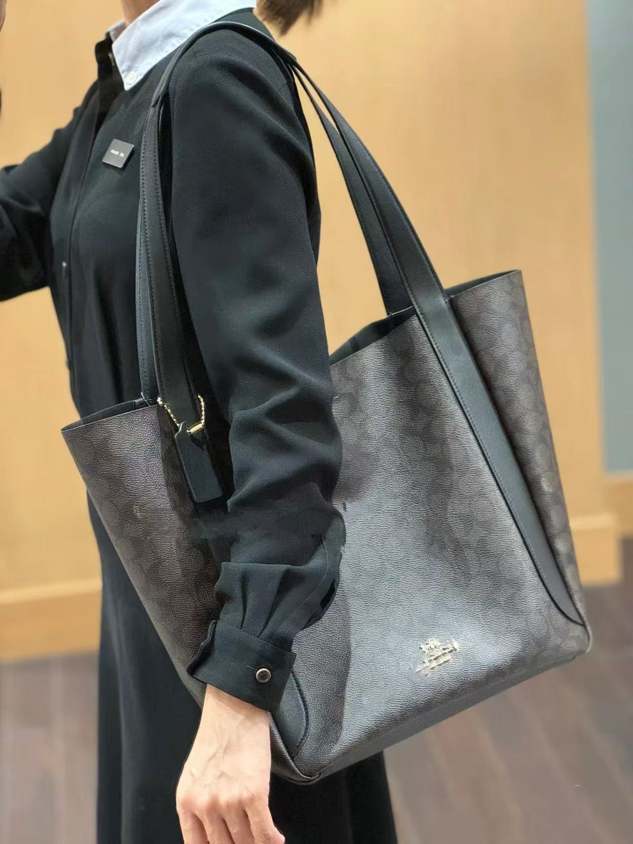 Black coffee presbyopia